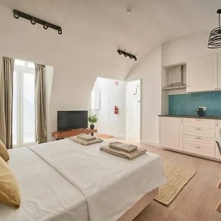 Alfama Village @ Porta8 * Lisbona